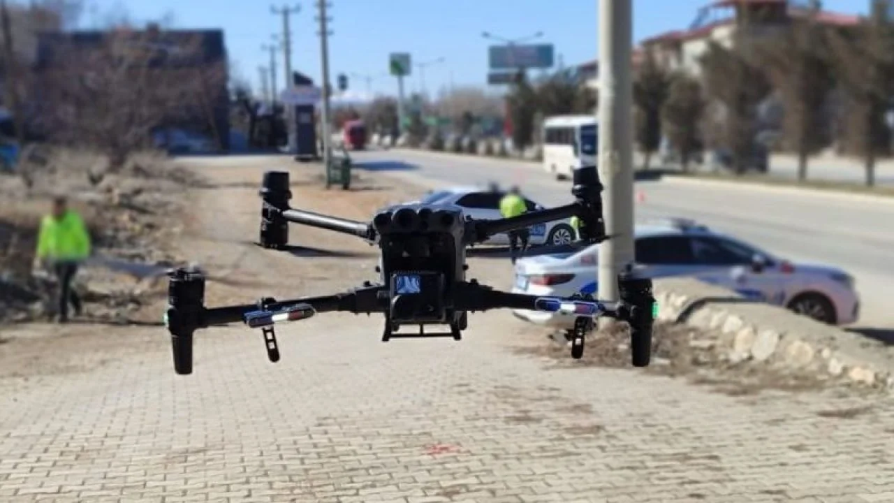 Dronelar Bayram Trafiğini Gözetleyecek: Kurallara Uymayana Geçit Yok!