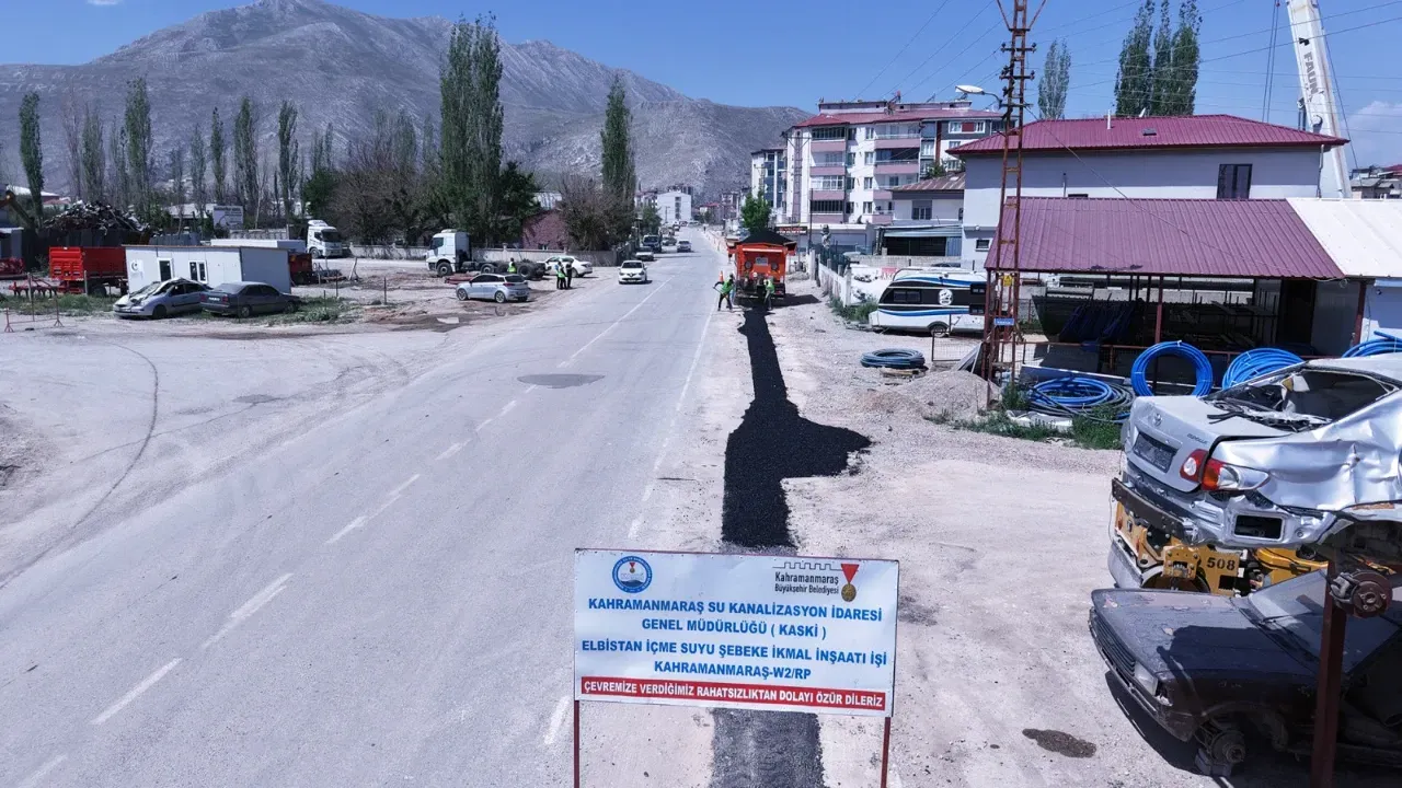 Elbistan’da Altyapısı Tamamlanan Caddelerde Asfalt Seferberliği