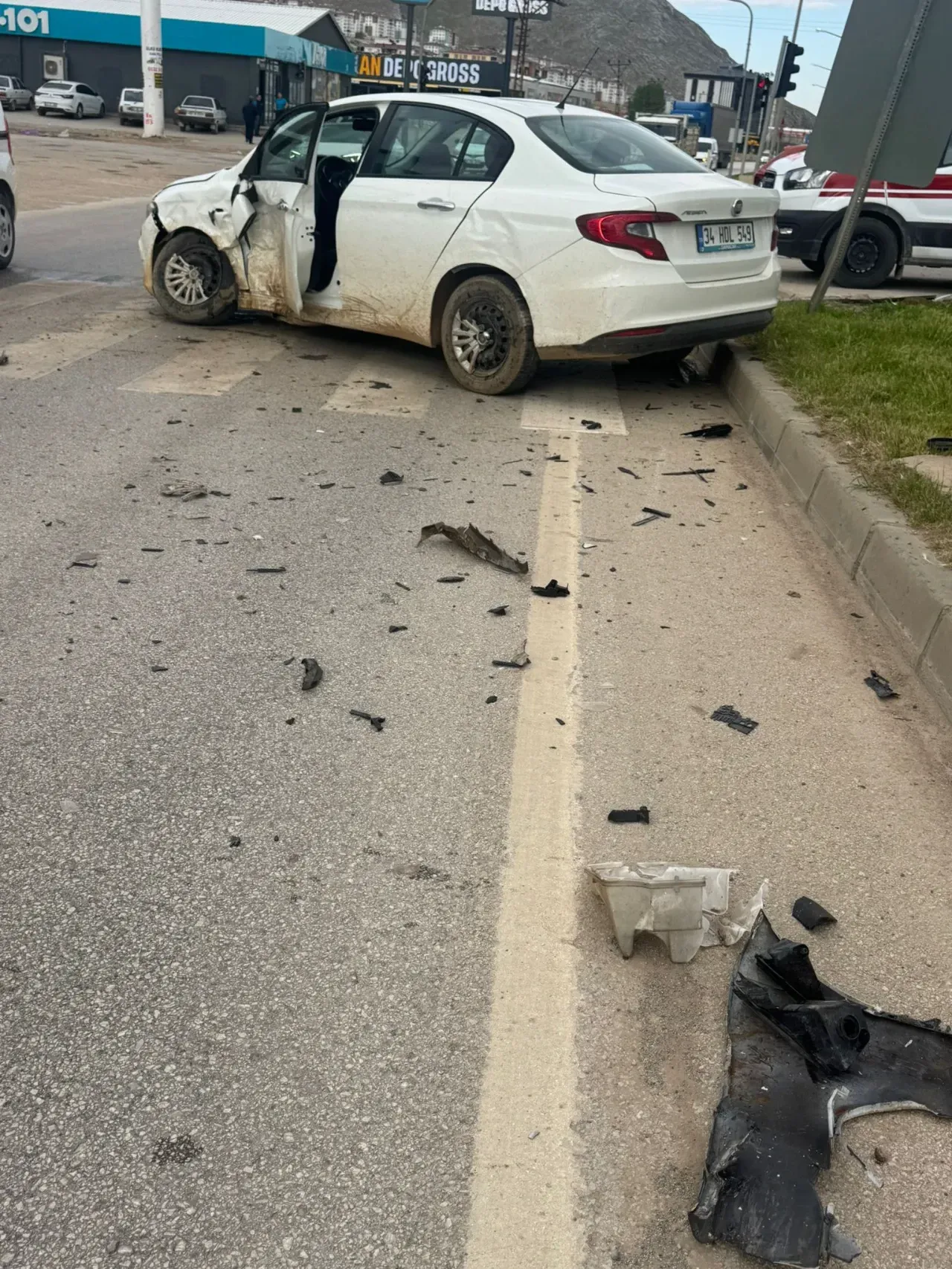 Elbistan’da Trafik Kazası: İki Otomobil Çarpıştı, 1 Yaralı      